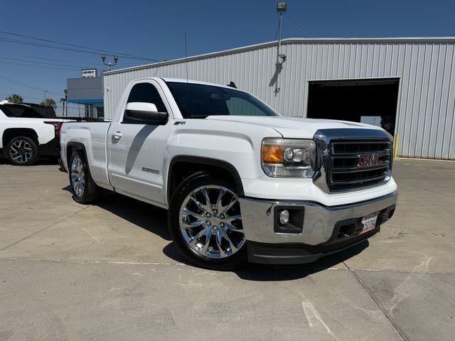 2015 GMC Sierra 1500 SLE in Summit White — front three-quarter view