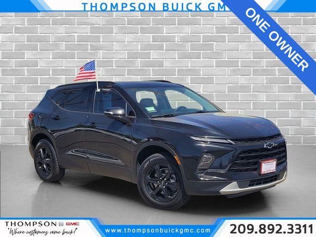 2023 Chevrolet Blazer 3LT in Black — front three-quarter view